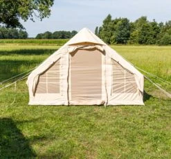 Opblaasbare Vier Persoons Tent Beige 300x200x210 Cm -Buiten Kampeer Aanbieding 1200x1111