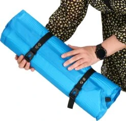 Springos Slaapmat | Zelfopblazend | 186 Cm | Inclusief Hoes & Hoofdkussen | Lichtblauw -Buiten Kampeer Aanbieding 1200x1149