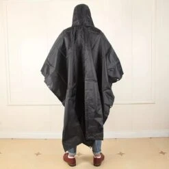 Regenponcho / Fietsponcho Herbruikbaar Voor Volwassenen ( Dames En Heren ) - 200x110cm - 100% Ripstop Polyester - Zwart -Buiten Kampeer Aanbieding 1200x1200 1362