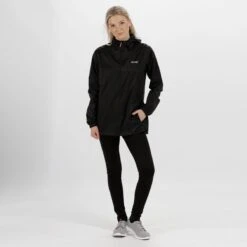 Regatta Pack-It II Regenjas - Maat 44 - Vrouwen - Zwart -Buiten Kampeer Aanbieding 1200x1200 1443