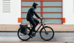 AGU Original Regenbroek Essential - Black - M -Buiten Kampeer Aanbieding 1200x700 12