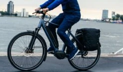 AGU Section Regenbroek Essential Heren - Zwart - XL - Waterdicht & Ademend 16 AGU Section Regenbroek Essential Heren - Zwart - XL - Waterdicht & Ademend -Buiten Kampeer Aanbieding 1200x700 13