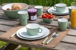 Bo-Camp Servies - Campingbord - 100% Melamine - 16-delig - Groen -Buiten Kampeer Aanbieding 1200x799 88