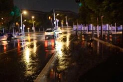 FlinQ Stormparaplu - Windbestendig - Snelheden Tot 120 Km/h - Zwart - Uitschuifbaar -Buiten Kampeer Aanbieding 1200x800 230