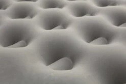 Bestway 1-Persoons Luchtbed Roll & Relax - 188 X 99 X 22 CM - Incl. 3-in-1 Reistas, Kussen En Handpomp - Binnen 50 Sec Opgeblazen - Binnen- En Buitengebruik -Buiten Kampeer Aanbieding 1200x804 7