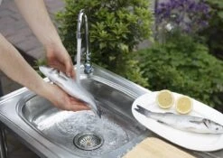 Camping/Outdoor Inox Tafel Met Gootsteen Lavabo En Kraan 100x77x50cm -Buiten Kampeer Aanbieding 1200x852