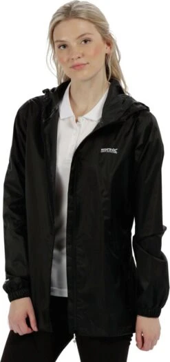 Regatta Pack-It II Regenjas - Maat 44 - Vrouwen - Zwart -Buiten Kampeer Aanbieding 565x1200