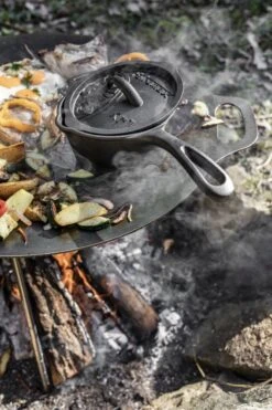 Petromax KR1 Gietijzeren Steelpan Met Deksel (1 Liter) -Buiten Kampeer Aanbieding 799x1200 11