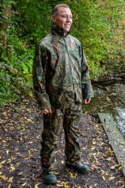 Ultimate Camo Rain Suit Size M | Regenpak -Buiten Kampeer Aanbieding 799x1200 20