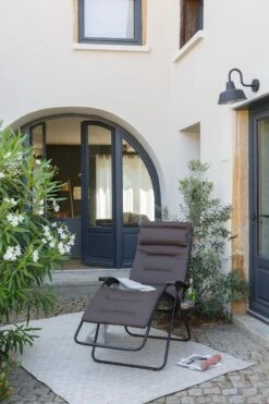 Lafuma RSX Clip Air Comfort - Relaxstoel - Verstelbaar - Inklapbaar- Zero Gravity - Taupe -Buiten Kampeer Aanbieding 800x1200 15