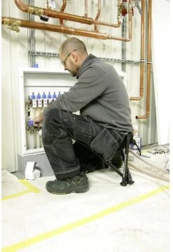 Walkstool - 3-Poots Krukje - Comfort 55 Cm - Verstelbaar - Zwart 26 Walkstool - 3-Poots Krukje - Comfort 55 Cm - Verstelbaar - Zwart -Buiten Kampeer Aanbieding 824x1200 1